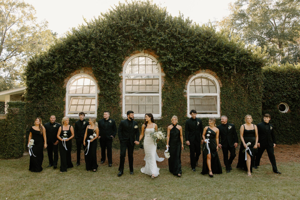 documentary wedding photos with bridal party