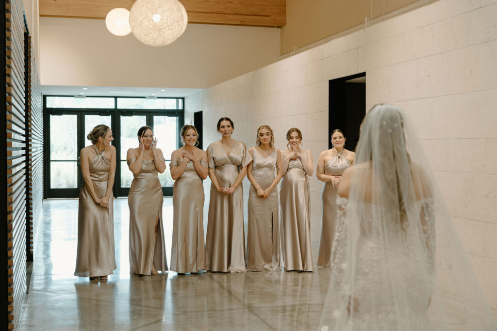first look with bridesmaids in lakeland florida